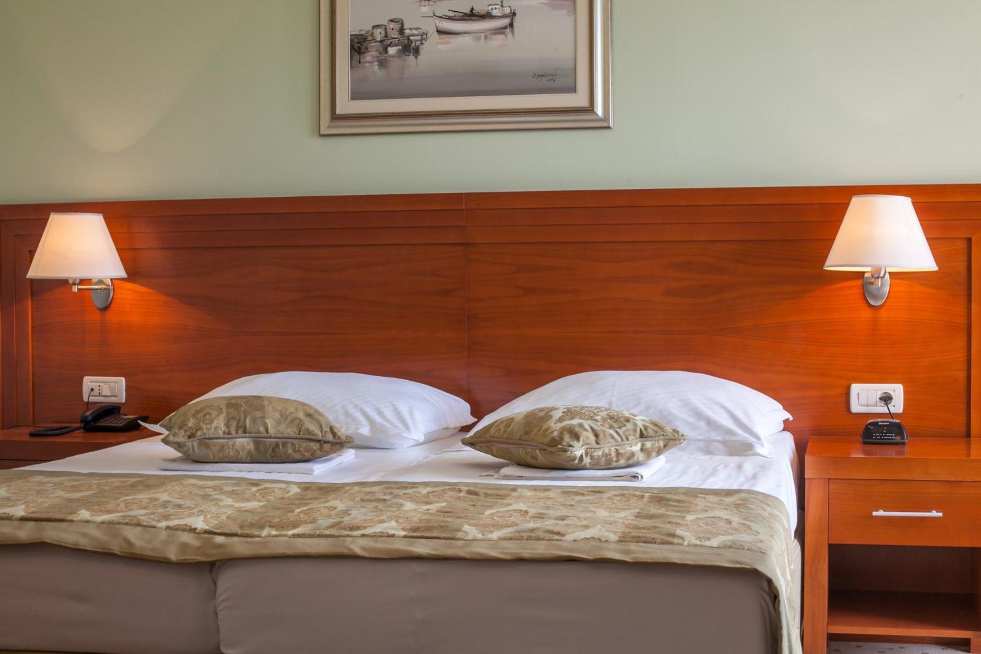 Hotel Bella Vista Drvenik  Bagian luar foto