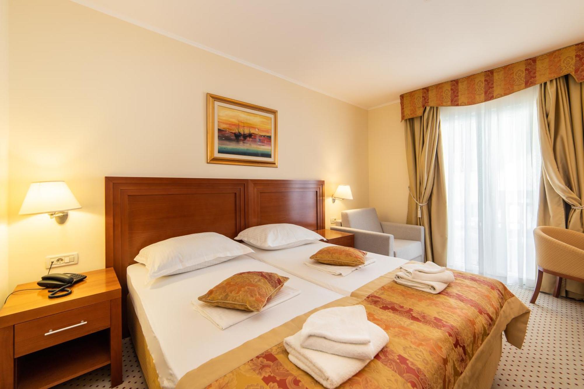 Hotel Bella Vista Drvenik  Bagian luar foto