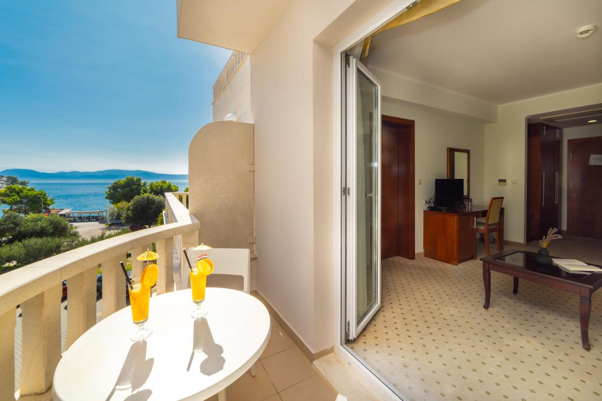 Hotel Bella Vista Drvenik  Bagian luar foto